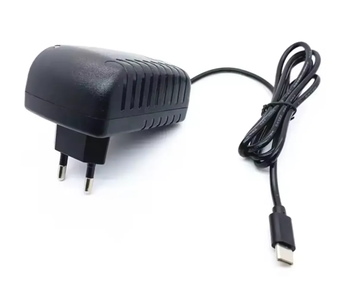 5V 3A Strömadapter med USB-C-anslutning 15W
