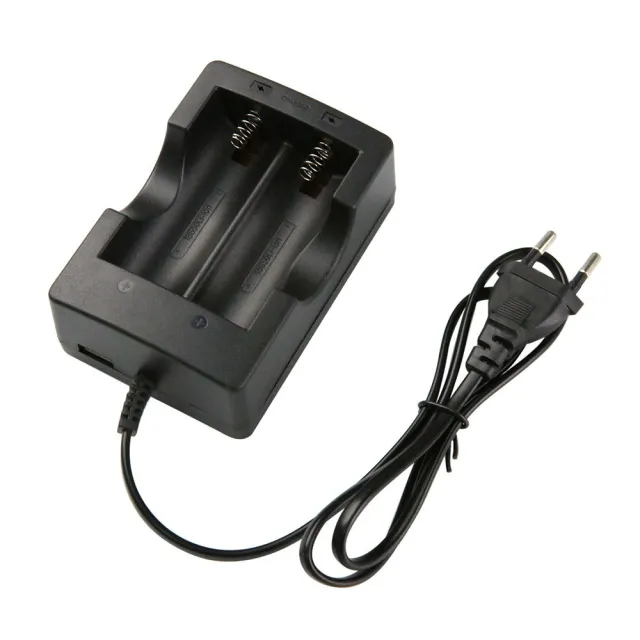 Laddare för 2x 18650 litiumbatterier 3.6V / 3.7V / 4.2V