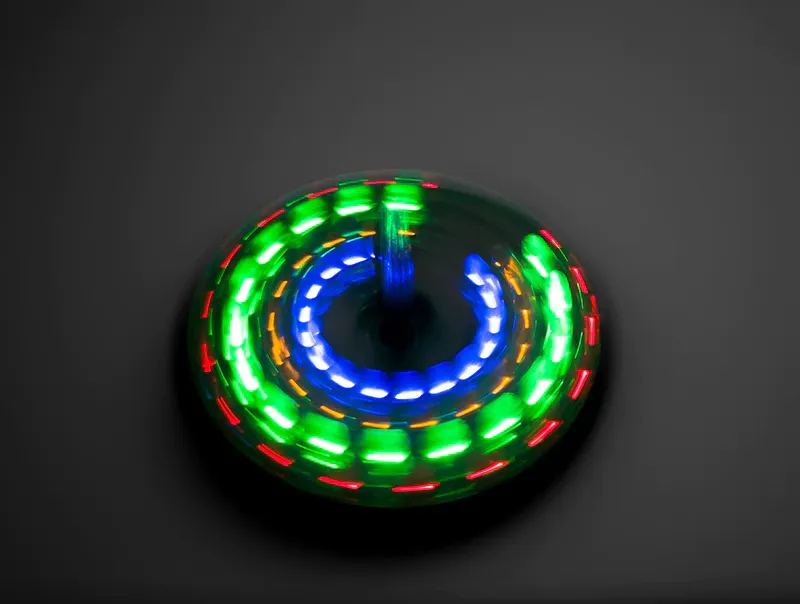 (DIY) Gör det själv lödkit Lysande snurra / spinner